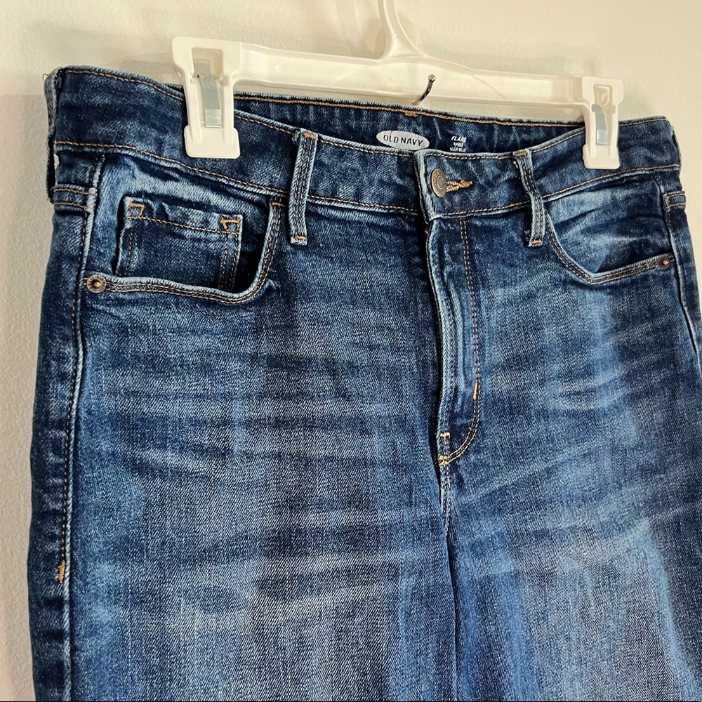Old Navy Modern Cropped Flare Jeans